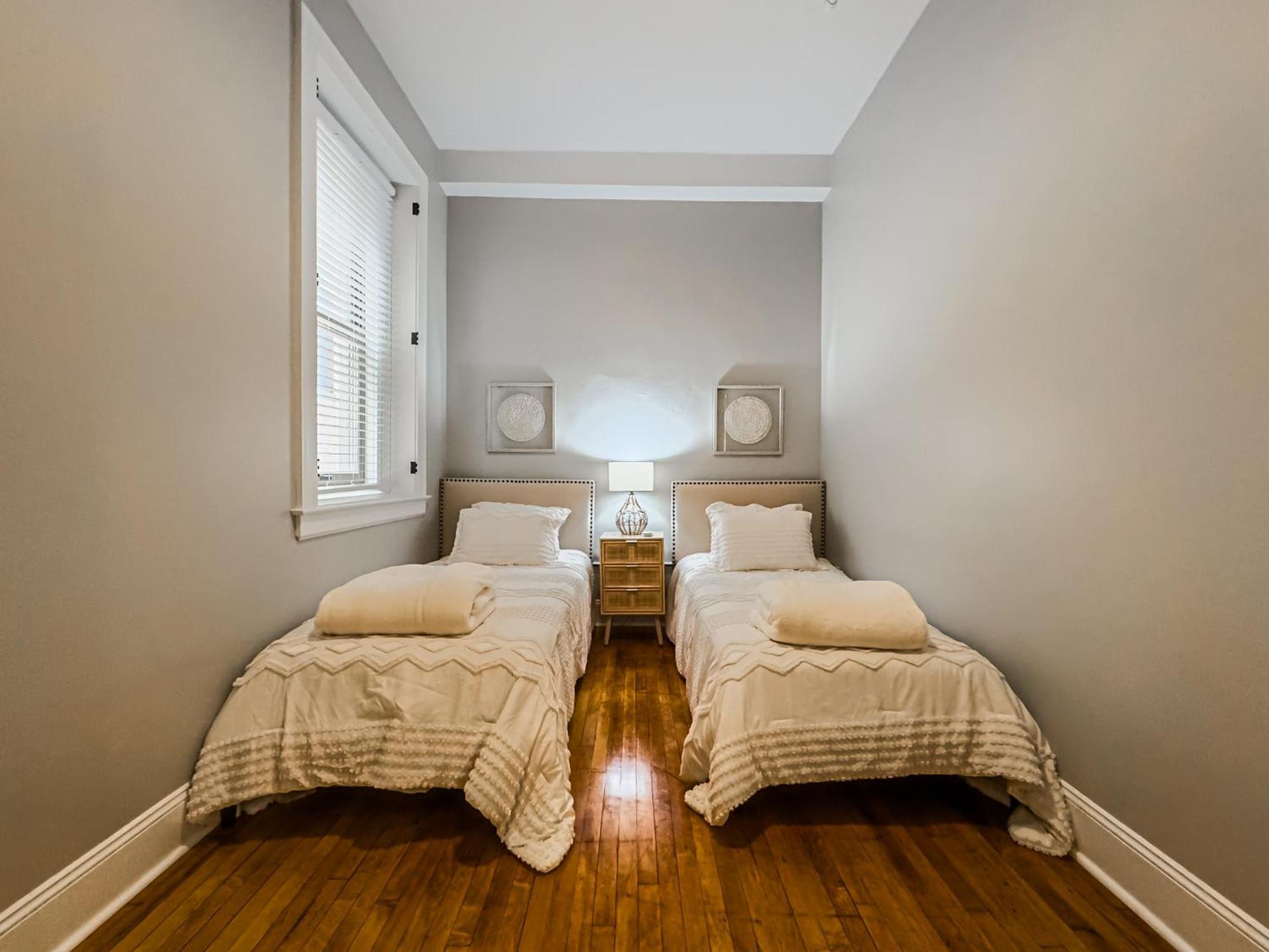 The Historic Lyric Presidential Suite Cincinnati Eksteriør billede